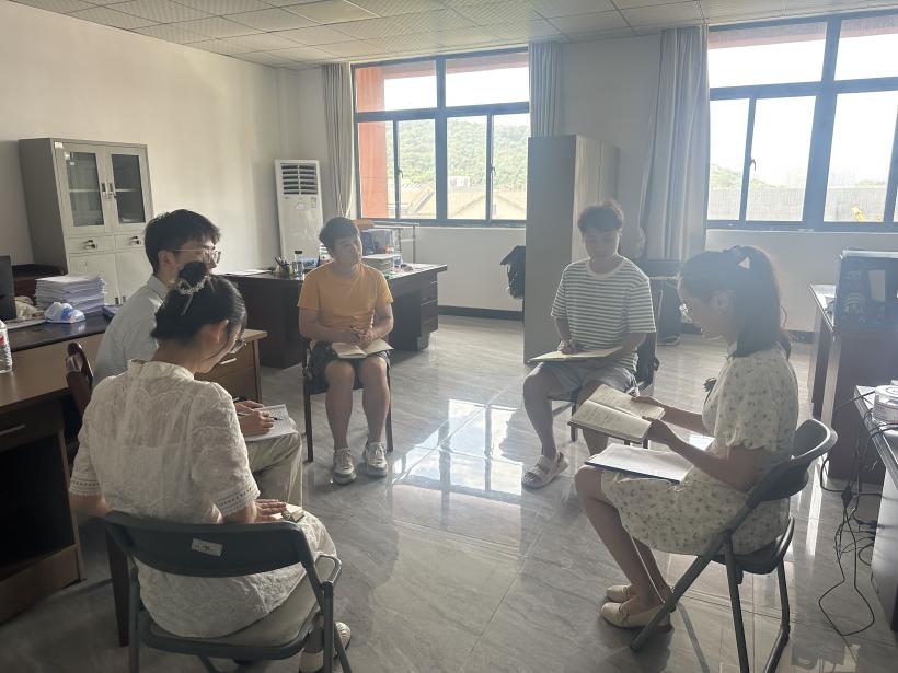 <strong>土木工程学院安全工程专业教研室举行“青年教师教学能力提升路径与课堂管理策略”培训</strong>